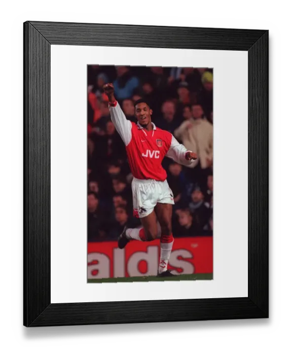 Framed Print : Nicolas Anelka (Arsenal)