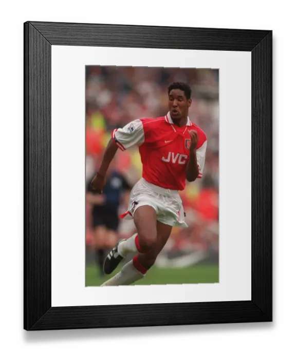Framed Print : Nicolas Anelka in Arsenal Kit