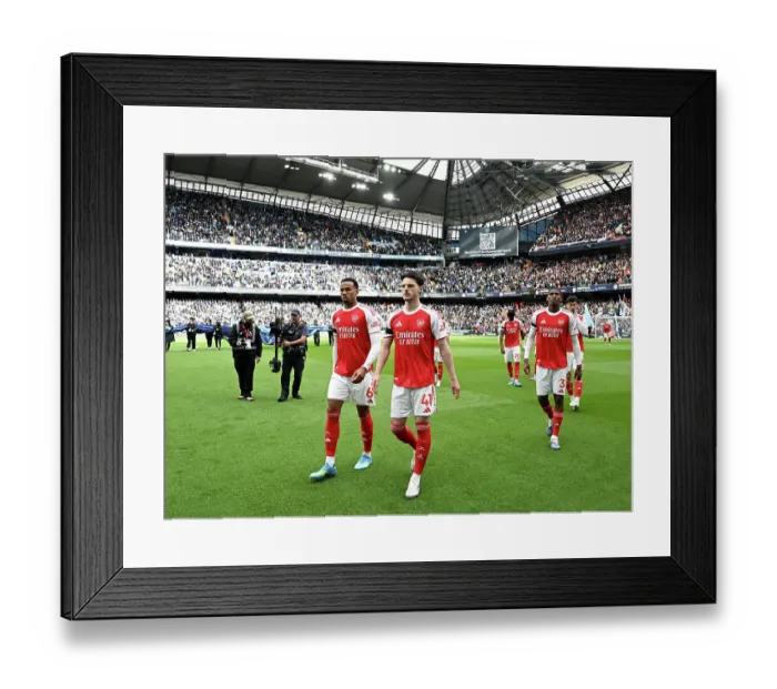 Framed Print : Manchester City v Arsenal - Premier League Framed Print : Manchester City v Arsenal - Premier League
