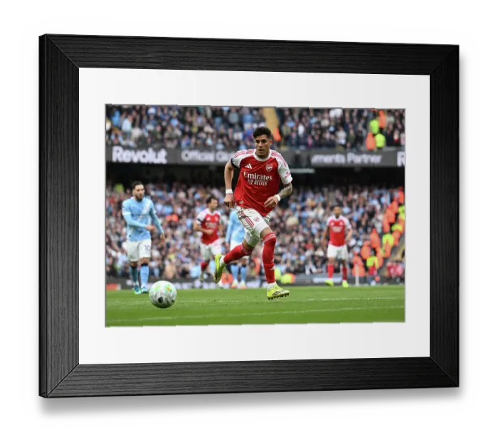 Framed Print : Manchester City v Arsenal - Premier League Framed Print : Manchester City v Arsenal - Premier League