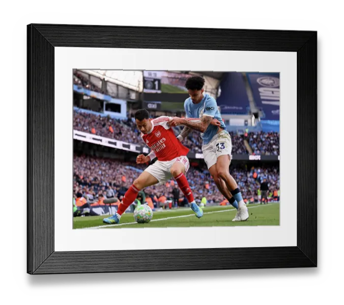 Framed Print : Manchester City v Arsenal - Premier League