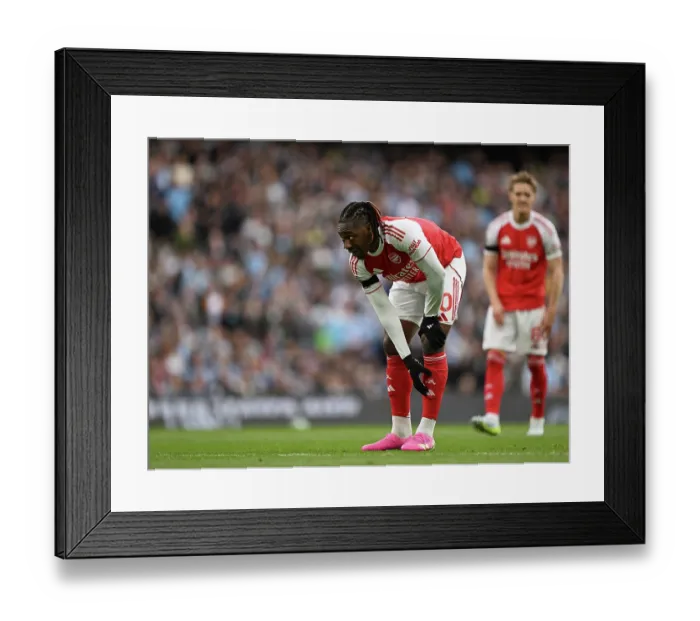 Framed Print : Manchester City v Arsenal - Premier League