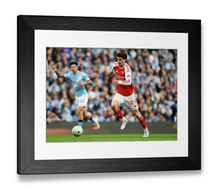 Framed Print : Manchester City v Arsenal - Premier League