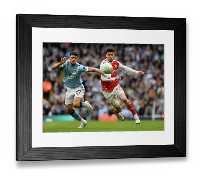 Framed Print : Manchester City v Arsenal - Premier League Framed Print : Manchester City v Arsenal - Premier League