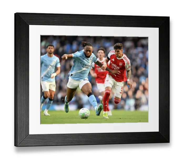 Framed Print : Manchester City v Arsenal - Premier League
