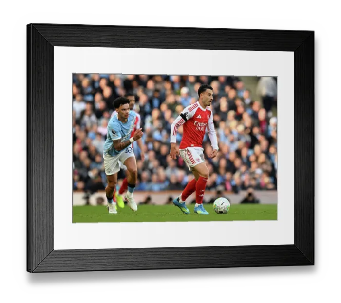 Framed Print : Manchester City v Arsenal - Premier League Framed Print : Manchester City v Arsenal - Premier League