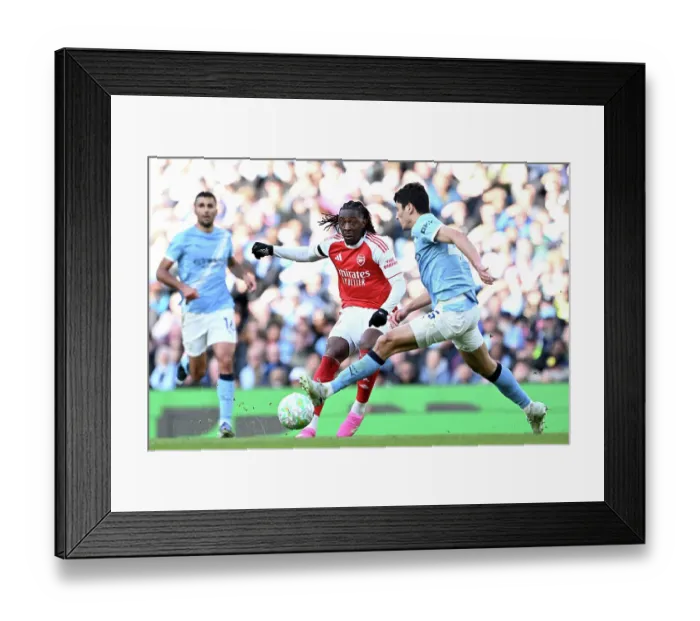 Framed Print : Manchester City v Arsenal - Premier League