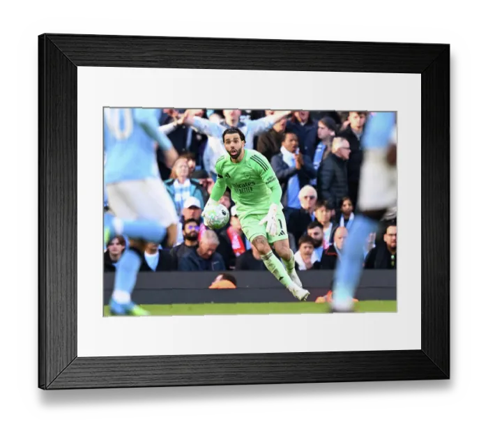 Framed Print : Manchester City v Arsenal - Premier League Framed Print : Manchester City v Arsenal - Premier League