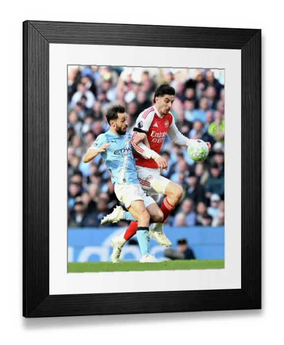 Framed Print : Manchester City v Arsenal - Premier League Framed Print : Manchester City v Arsenal - Premier League
