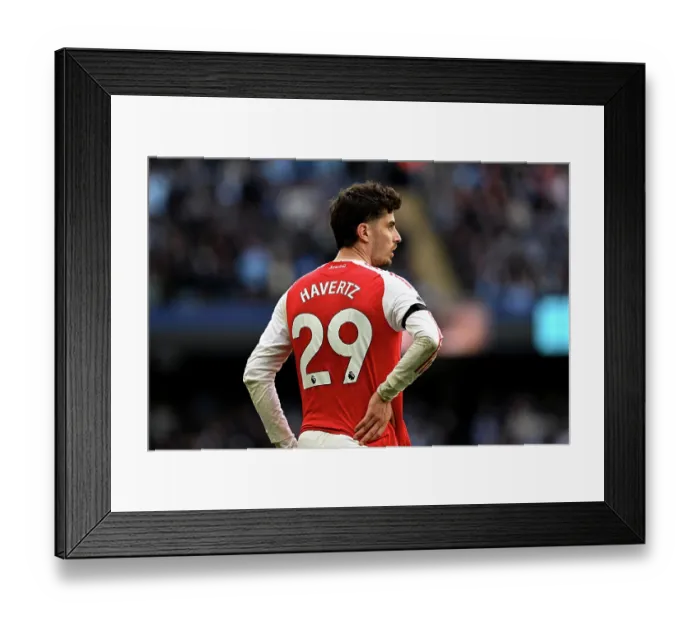 Framed Print : Manchester City v Arsenal - Premier League Framed Print : Manchester City v Arsenal - Premier League