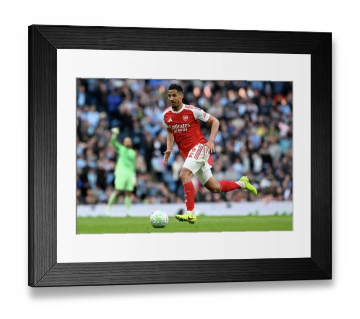 Framed Print : Manchester City v Arsenal - Premier League Framed Print : Manchester City v Arsenal - Premier League