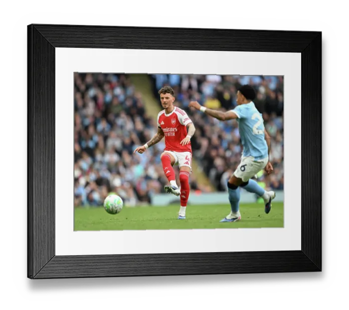 Framed Print : Manchester City v Arsenal - Premier League Framed Print : Manchester City v Arsenal - Premier League