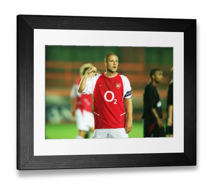 Framed Print : Graham Barrett (Arsenal). Arsenal 6: 1 Charlton Athletic. F Framed Print : Graham Barrett (Arsenal). Arsenal 6: 1 Charlton Athletic. F