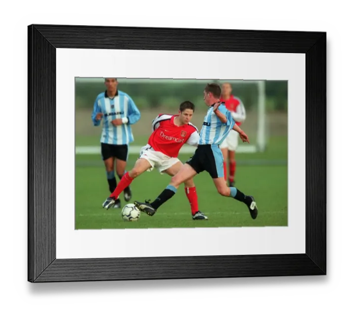 Framed Print : Graham Barrett Training at Arsenal Reserves: Arsenal vs Coventry City, Shenley, Hertfordshire, 30 / 4 / 2001