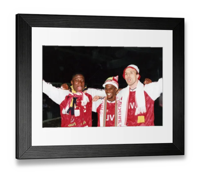 Framed Print : Kevin Campbell, Paul Davis and Steve Bould celebrate winning the League Championship Framed Print : Kevin Campbell, Paul Davis and Steve Bould celebrate winning the League Championship