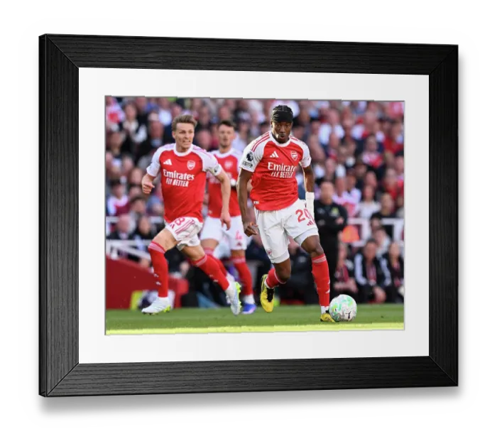 Framed Print : Arsenal v Newcastle United - Premier League Framed Print : Arsenal v Newcastle United - Premier League