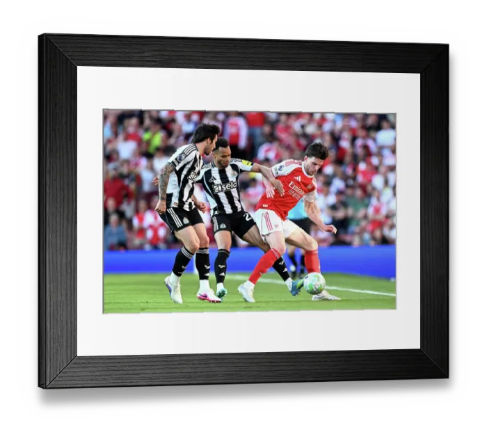 Framed Print : Arsenal v Newcastle United - Premier League Framed Print : Arsenal v Newcastle United - Premier League