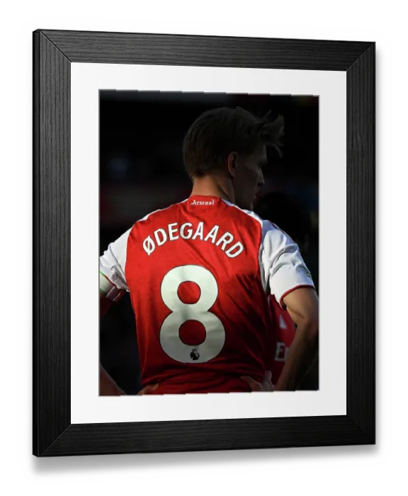 Framed Print : Arsenal v Newcastle United - Premier League