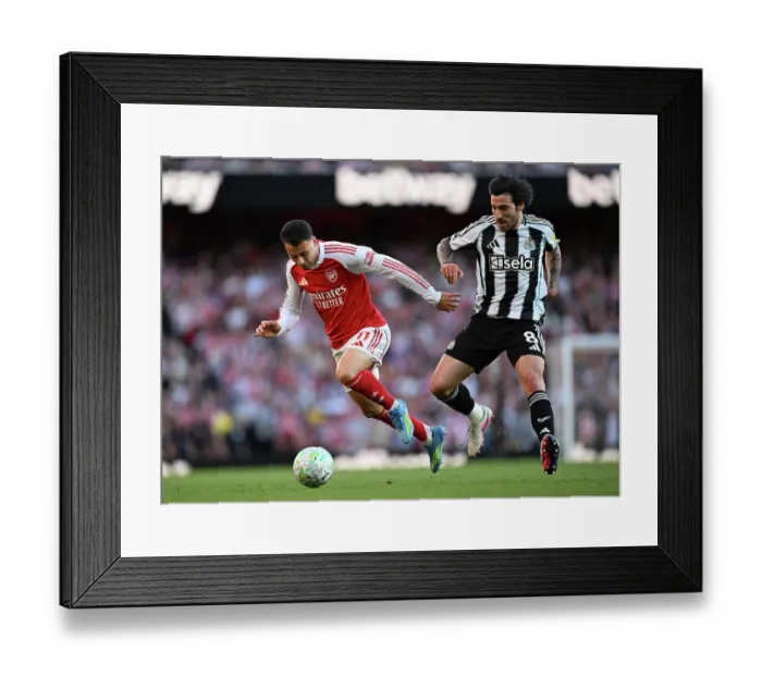 Framed Print : Arsenal v Newcastle United - Premier League Framed Print : Arsenal v Newcastle United - Premier League
