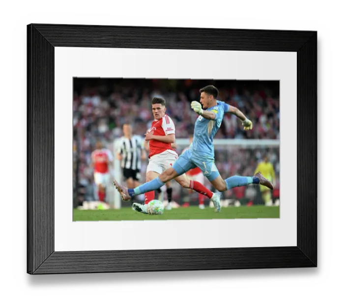 Framed Print : Arsenal v Newcastle United - Premier League Framed Print : Arsenal v Newcastle United - Premier League