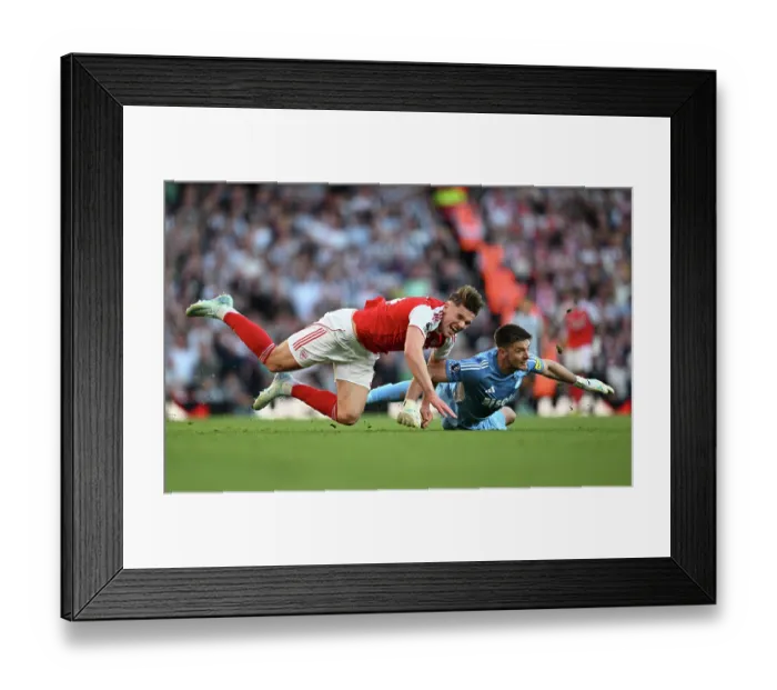 Framed Print : Arsenal v Newcastle United - Premier League Framed Print : Arsenal v Newcastle United - Premier League