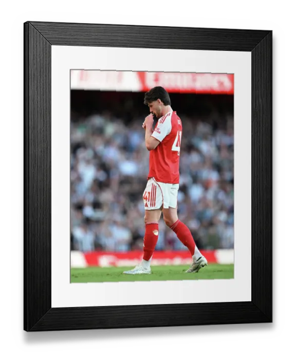 Framed Print : Arsenal v Newcastle United - Premier League