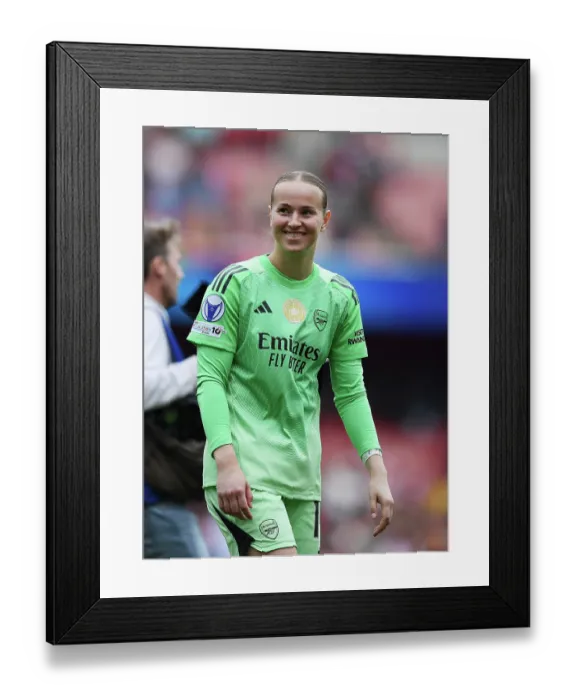 Framed Print : Arsenal FC v OL Lyonnes - UEFA Women's Champions League 2025 / 26 Semi-Final First Leg Arsenal FC v OL Lyonnes - UEFA Women's Champions League 2025 / 26 Semi-Final First Leg Framed Print : Arsenal FC v OL Lyonnes - UEFA Women's Champions League 2025 / 26 Semi-Final First Leg Arsenal FC v OL Lyonnes - UEFA Women's Champions League 2025 / 26 Semi-Final First Leg