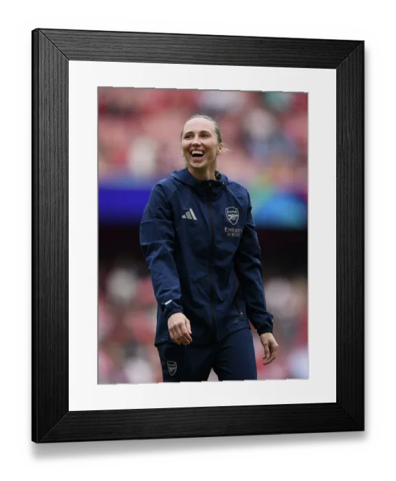 Framed Print : Arsenal FC v OL Lyonnes - UEFA Women's Champions League 2025 / 26 Semi-Final First Leg Arsenal FC v OL Lyonnes - UEFA Women's Champions League 2025 / 26 Semi-Final First Leg Framed Print : Arsenal FC v OL Lyonnes - UEFA Women's Champions League 2025 / 26 Semi-Final First Leg Arsenal FC v OL Lyonnes - UEFA Women's Champions League 2025 / 26 Semi-Final First Leg
