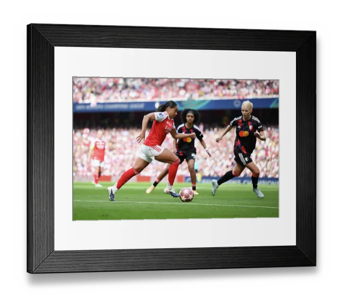 Framed Print : Arsenal FC v OL Lyonnes - UEFA Women's Champions League 2025 / 26 Semi-Final First Leg Arsenal FC v OL Lyonnes - UEFA Women's Champions League 2025 / 26 Semi-Final First Leg