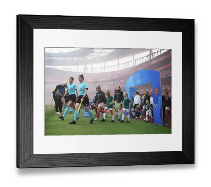 Framed Print : Arsenal FC v OL Lyonnes - UEFA Women's Champions League 2025 / 26 Semi-Final First Leg Arsenal FC v OL Lyonnes - UEFA Women's Champions League 2025 / 26 Semi-Final First Leg