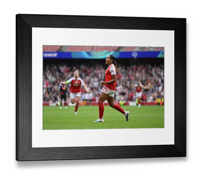 Framed Print : Arsenal FC v OL Lyonnes - UEFA Women's Champions League 2025 / 26 Semi-Final First Leg Arsenal FC v OL Lyonnes - UEFA Women's Champions League 2025 / 26 Semi-Final First Leg