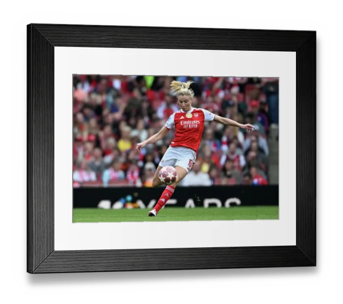 Framed Print : Arsenal FC v OL Lyonnes - UEFA Women's Champions League 2025 / 26 Semi-Final First Leg Arsenal FC v OL Lyonnes - UEFA Women's Champions League 2025 / 26 Semi-Final First Leg