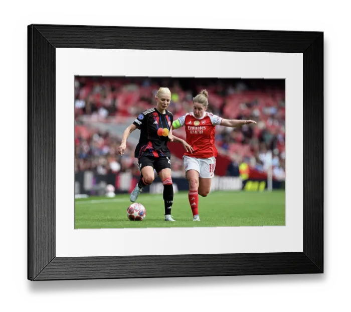 Framed Print : Arsenal FC v OL Lyonnes - UEFA Women's Champions League 2025 / 26 Semi-Final First Leg Arsenal FC v OL Lyonnes - UEFA Women's Champions League 2025 / 26 Semi-Final First Leg