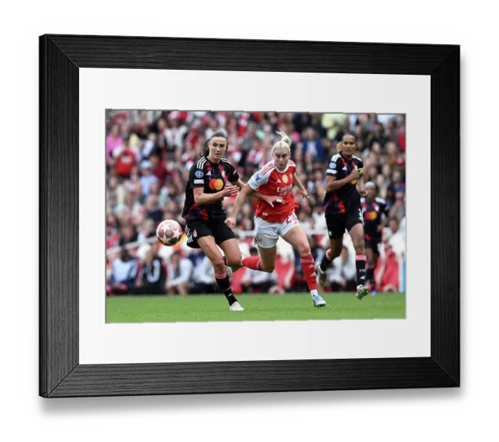 Framed Print : Arsenal FC v OL Lyonnes - UEFA Women's Champions League 2025 / 26 Semi-Final First Leg Arsenal FC v OL Lyonnes - UEFA Women's Champions League 2025 / 26 Semi-Final First Leg