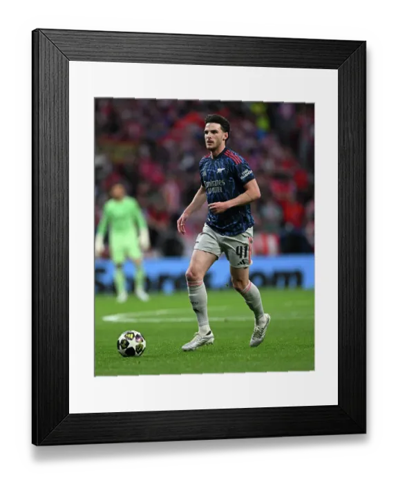 Framed Print : Atletico de Madrid v Arsenal FC - UEFA Champions League 2025 / 26 Semi Final First Leg Framed Print : Atletico de Madrid v Arsenal FC - UEFA Champions League 2025 / 26 Semi Final First Leg