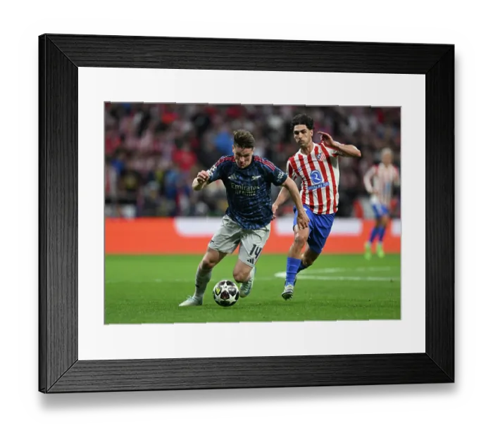 Framed Print : Atletico de Madrid v Arsenal FC - UEFA Champions League 2025 / 26 Semi Final First Leg