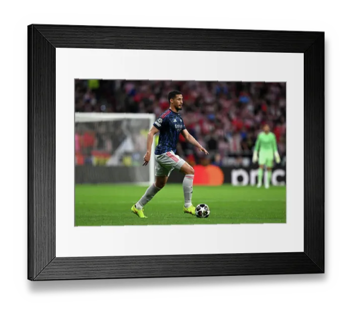 Framed Print : Atletico de Madrid v Arsenal FC - UEFA Champions League 2025 / 26 Semi Final First Leg