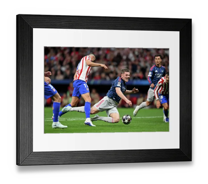 Framed Print : Atletico de Madrid v Arsenal FC - UEFA Champions League 2025 / 26 Semi Final First Leg Framed Print : Atletico de Madrid v Arsenal FC - UEFA Champions League 2025 / 26 Semi Final First Leg