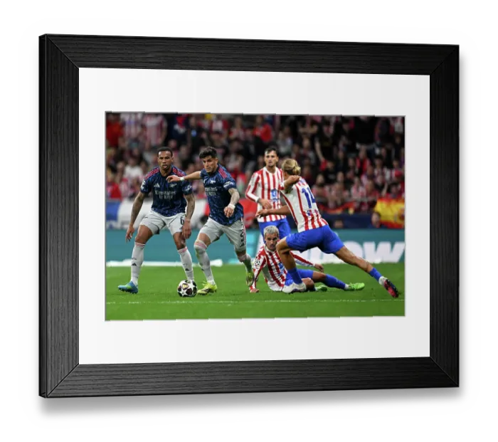 Framed Print : Atletico de Madrid v Arsenal FC - UEFA Champions League 2025 / 26 Semi Final First Leg Framed Print : Atletico de Madrid v Arsenal FC - UEFA Champions League 2025 / 26 Semi Final First Leg