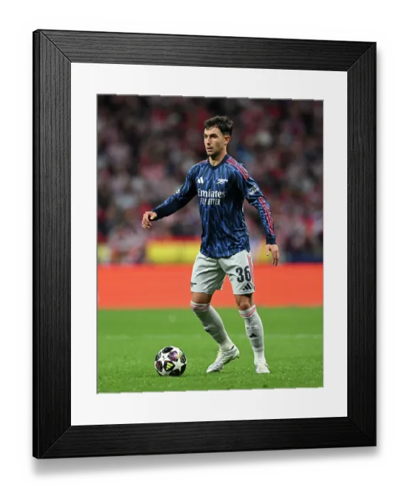 Framed Print : Atletico de Madrid v Arsenal FC - UEFA Champions League 2025 / 26 Semi Final First Leg