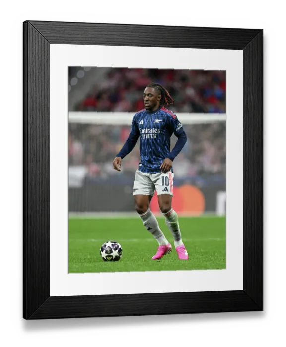 Framed Print : Atletico de Madrid v Arsenal FC - UEFA Champions League 2025 / 26 Semi Final First Leg