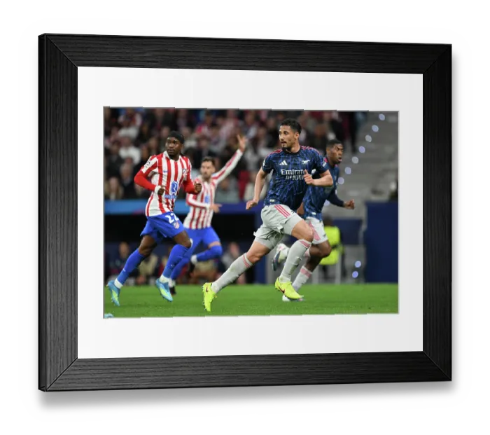 Framed Print : Atletico de Madrid v Arsenal FC - UEFA Champions League 2025 / 26 Semi Final First Leg