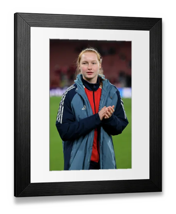 Framed Print : Arsenal v Leicester City - Barclays Women's Super League Arsenal v Leicester City - Barclays Women's Super League Framed Print : Arsenal v Leicester City - Barclays Women's Super League Arsenal v Leicester City - Barclays Women's Super League