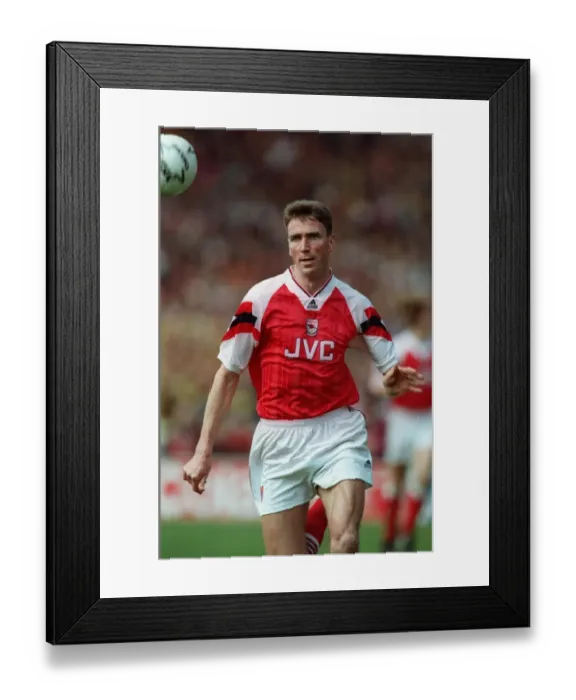 Framed Print : Andy Linighan - Arsenal Football Club Framed Print : Andy Linighan - Arsenal Football Club