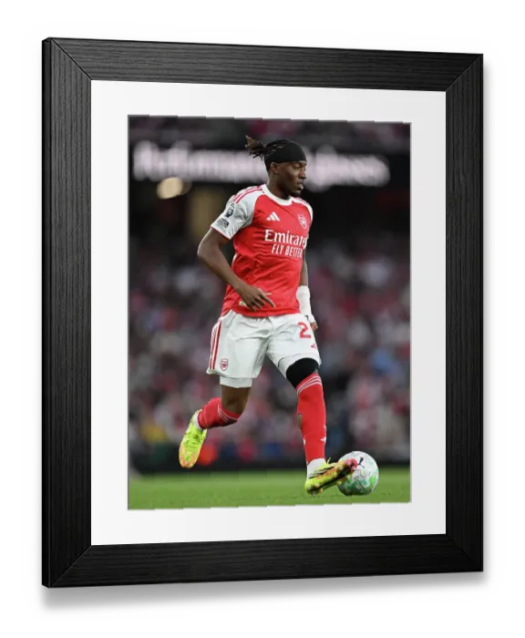 Framed Print : Arsenal v Fulham - Premier League Framed Print : Arsenal v Fulham - Premier League