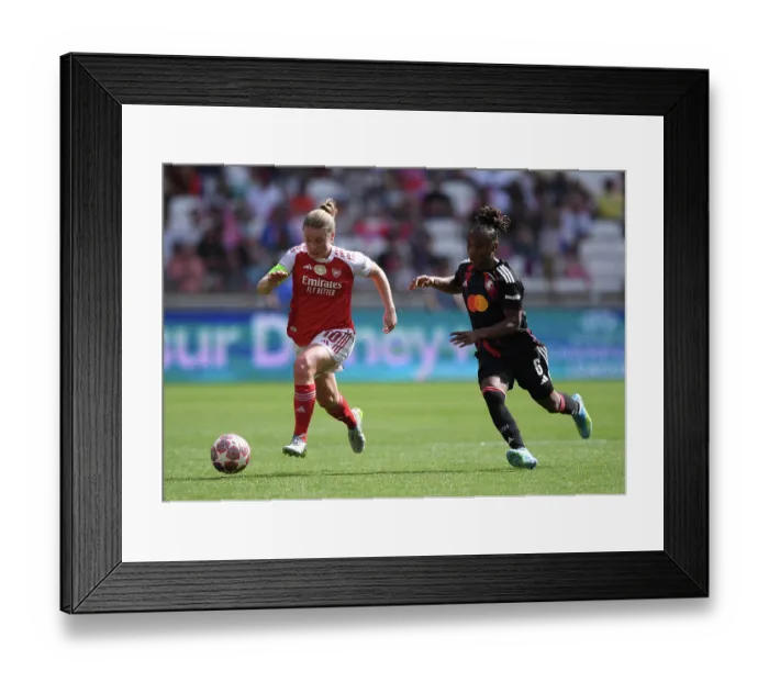 Framed Print : OL Lyonnes v Arsenal FC - UEFA Women's Champions League 2025 / 26 Semi-Final Second Leg OL Lyonnes v Arsenal FC - UEFA Women's Champions League 2025 / 26 Semi-Final Second Leg