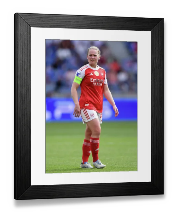 Framed Print : OL Lyonnes v Arsenal FC - UEFA Women's Champions League 2025 / 26 Semi-Final Second Leg OL Lyonnes v Arsenal FC - UEFA Women's Champions League 2025 / 26 Semi-Final Second Leg