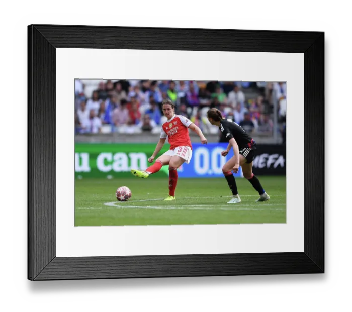 Framed Print : OL Lyonnes v Arsenal FC - UEFA Women's Champions League 2025 / 26 Semi-Final Second Leg OL Lyonnes v Arsenal FC - UEFA Women's Champions League 2025 / 26 Semi-Final Second Leg