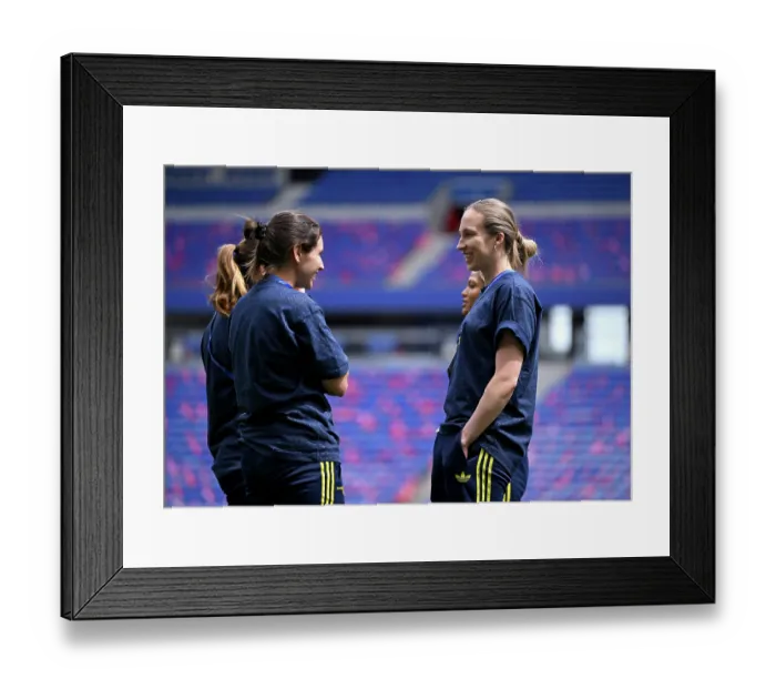 Framed Print : OL Lyonnes v Arsenal FC - UEFA Women's Champions League 2025 / 26 Semi-Final Second Leg OL Lyonnes v Arsenal FC - UEFA Women's Champions League 2025 / 26 Semi-Final Second Leg