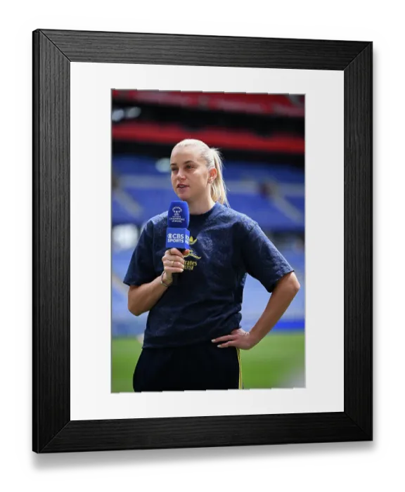 Framed Print : OL Lyonnes v Arsenal FC - UEFA Women's Champions League 2025 / 26 Semi-Final Second Leg OL Lyonnes v Arsenal FC - UEFA Women's Champions League 2025 / 26 Semi-Final Second Leg